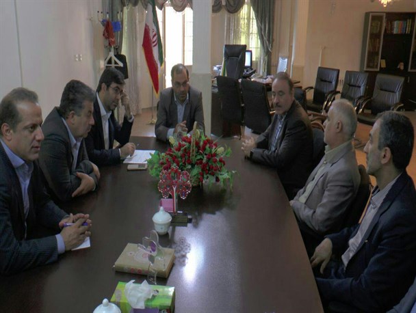 جایگاه سوخت سی ان جی عجب شیر به علت بدهی تعطیل است