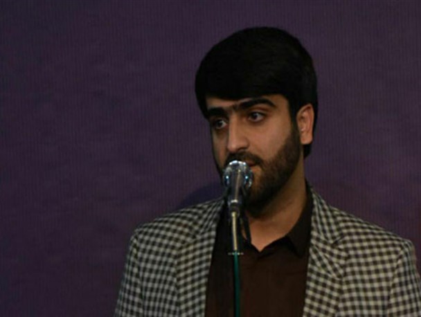 خاطره حضور شهید کوچک زاده در نمایش ستارگان درخشان/ عملکرد ما بر پایه فرمان آتش به اختیار رهبر انقلاب است/ مسئولان فرهنگی بر بسترسازی گفتمان انقلاب متمرکز شوند