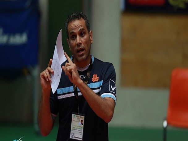 آرمات: این تیم، تیم عطایی نیست، تیم ایران است/ موافق پوست اندازی در تیم ملی هستم