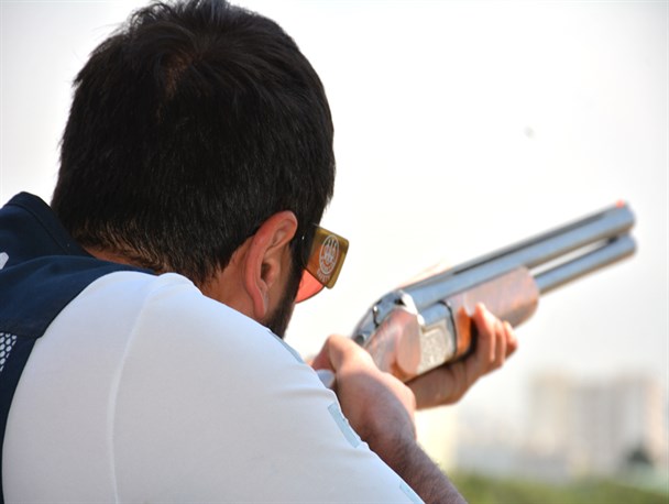 قهرمانی بیرانوند در مسابقات جایزه بزرگ کشور تیراندازی