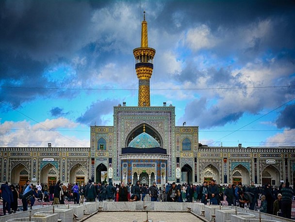 برگزاری عزاداری شب شهادت امام رضا(ع) در حرم رضوی به یزدی‌ها واگذار شد