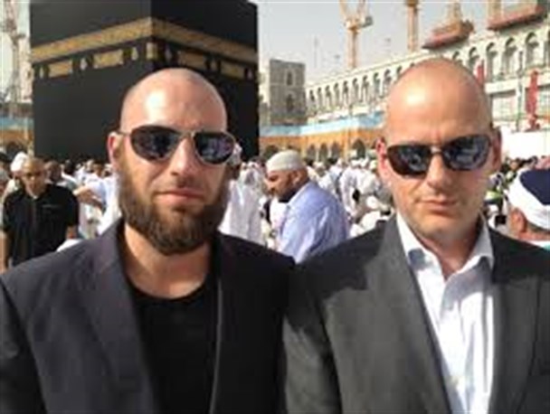 تهیه کننده فیلم موهن "فتنه" حاجی شد