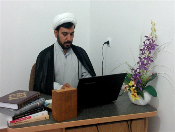 روضه امام حسین غذای روح است/ امام حسین شهید شد تا درست زندگی کردن را به ما بیاموزد
