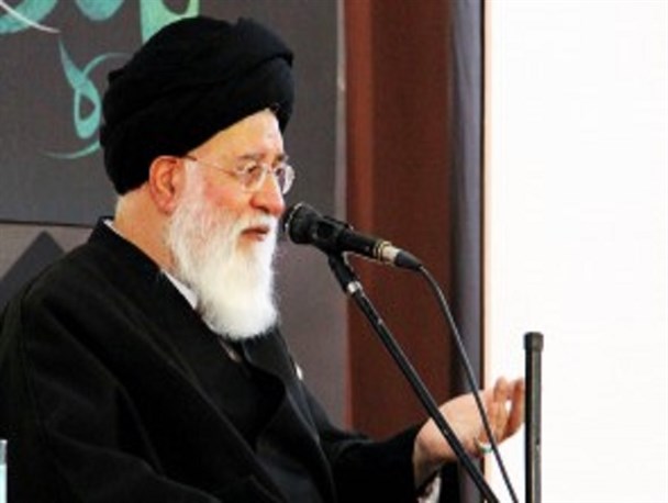 قیام سیدالشهدا (ع) یک انقلاب و دگرگون سازی بود/ ابعاد جریان کربلا باید به صورت عقلانی و دقیق بررسی شود