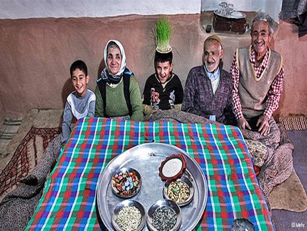 ارزش نهاد خانواده در روستاها بیشتر حفظ می شود