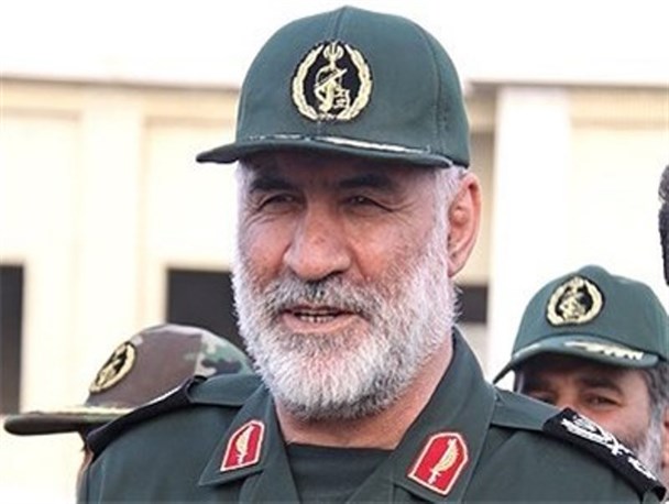 اگر به شهدا احترام نمی گذاریم حداقل به رهروان آنها احترام بگذاریم