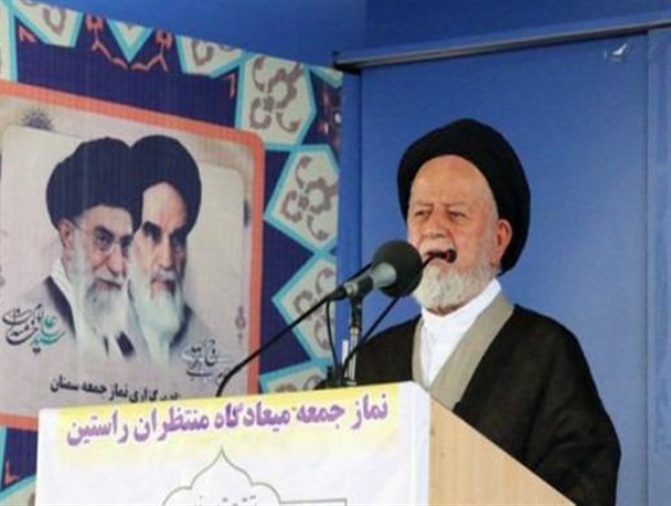به کوری چشم دشمنان جشن چهل‌سالگی انقلاب را برگزار می‌کنیم/ راهپیمایی اربعین، یک رزمایش معنوی است