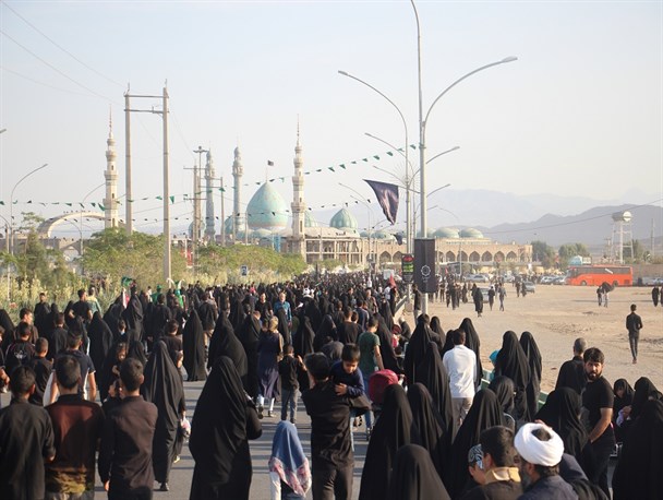 راهپیمایی جاماندگان اربعین در قم