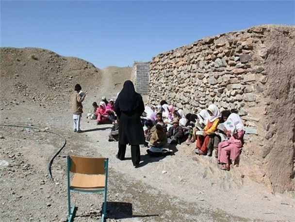 هیچ، تنها سهم دانش آموزان مناطق صعب العبور سیستان و بلوچستان از عدالت آموزشی/ وقتی ترک تحصیل تنها گزینه روی میز دانش آموزان است ‏