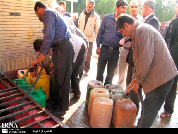 ۶۰ هزار لیتر نفت سفید میان عشایر دهلران توزیع شد