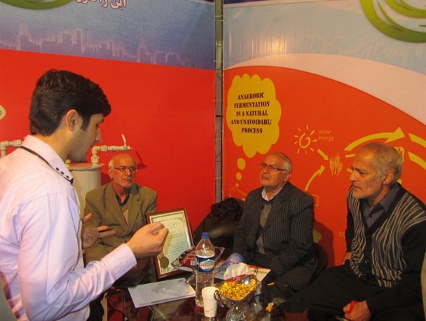 مشکل اصلی جوانان شهرستان برخوار بی دغدغگی و راحت طلبی است