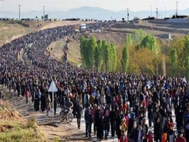 برگزاری پیاده روی خانوادگی عمومی به مناسبت هفته بسیج در بجنورد