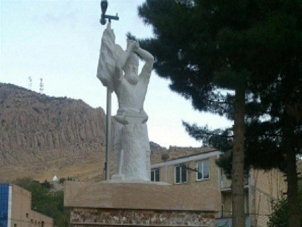 اقدام وهن آلود مدیریت شهری شهرستان دالاهو در تغییر اسامی مذهبی در شهر کرندغرب+سند