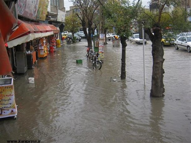 باز باران با ترانه شهر ما شد رودخانه + تصاویر