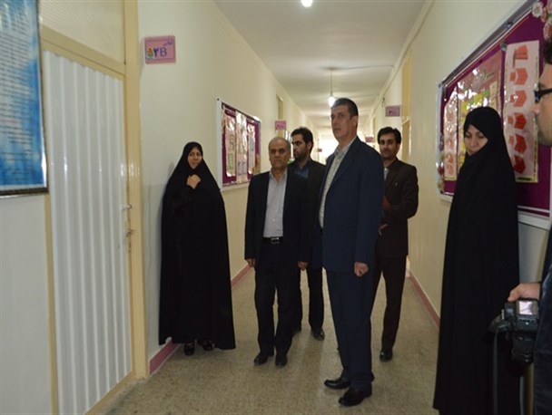 بازدید فرماندار میاندوآب از مدارس شهری میاندوآب + تصاویر