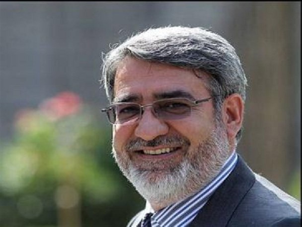 وزیر کشور به خوزستان سفر می‌کند