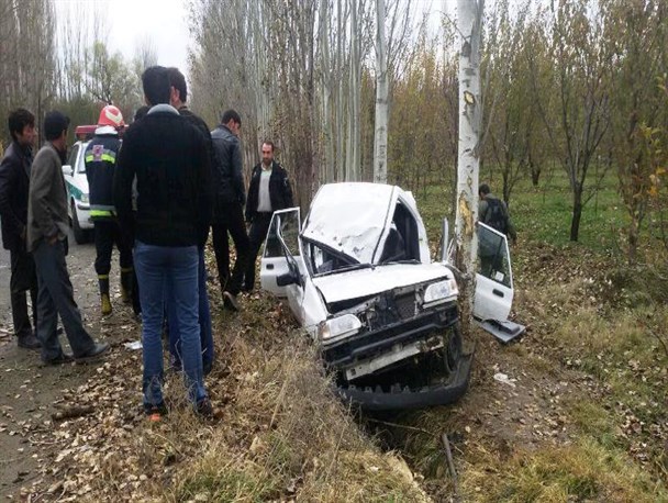 بی احتیاطی راننده منجر به سانحه جاده ای شد