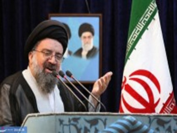 مراسم روز حماسه و ایثار شهرستان نطنز با حضور آیت الله سید احمد خاتمی