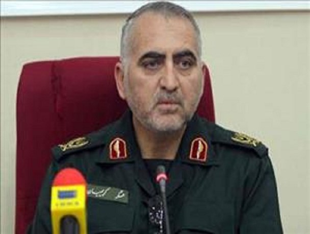اگر دشمن در ایران نفوذ کند، محال است امتیازی به ما بدهد/ افرادی که به خیابان ها آمدند عامه ی مردم نبودند/ چطور جنگ و زلزله به بسیج ربط دارد و مسائل سیاسی انقلاب ربط ندارد؟!