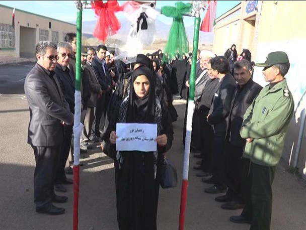اعزام کاروان راهیان نور دانش آموزی شهرستان نیر به مناطق عملیاتی شمال غرب