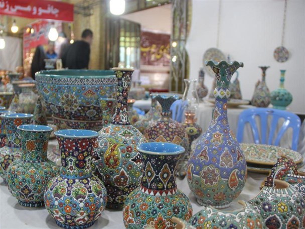 نمایشگاه ملی سوغات و صنایع دستی در دامغان
