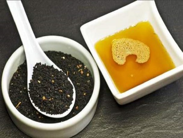 تأثیر چای سبز، سیاه‌دانه و عسل بر درمان بیماری کرونا مورد تأیید قرار گرفته است