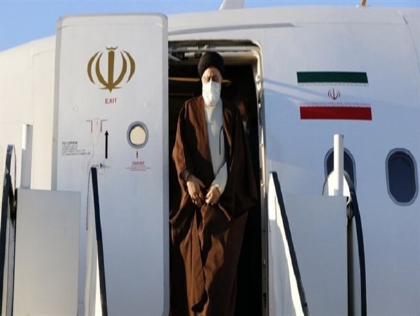 جبران خدشه ای که به دو سرمایه اصلی نظام وارد شده با سفرهای آخر هفته ای آقای رئیسی/ دست دولت به خاطر بدهی دولت های قبل بسته است