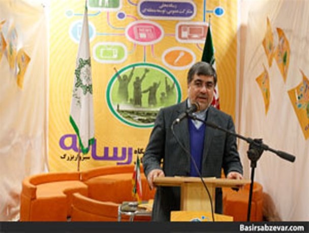 افزایش گستره رسانه نشان از ارتقاءسطح فرهنگ است/سعی مان نگاه یکسان به مطبوعات است/یارانه مطبوعات دولتی و ارگانی حذف شده است