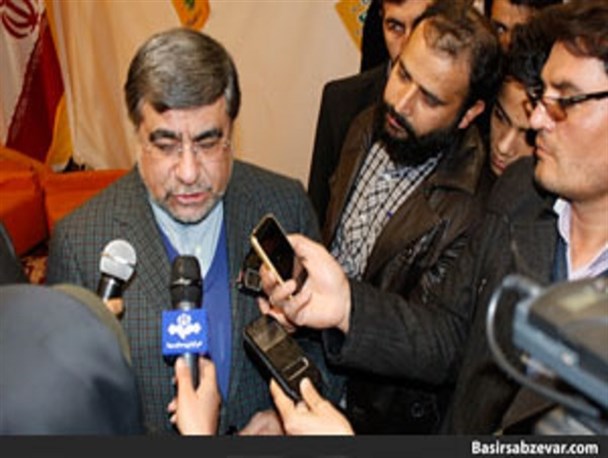 امکان استفاده سه برابر نشریات حوزه دین،دفاع مقدس و اقتصاد مقاومتی از یارانه ها/محدودیتی در افزایش تعداد نشریات نداریم