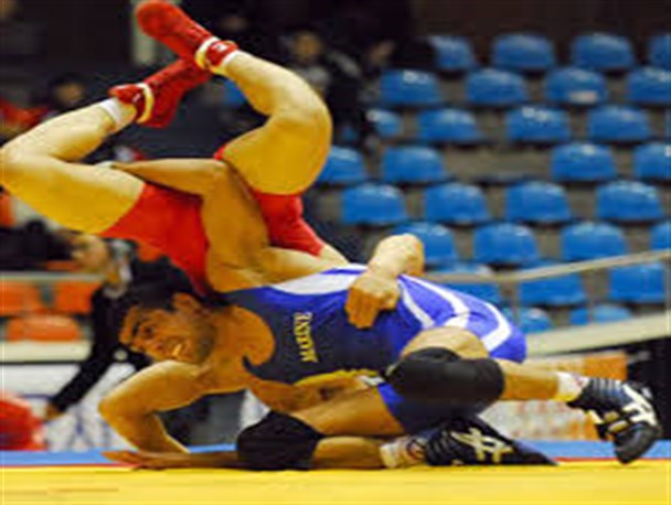 دیپورت شدن کشتی‌گیر روسی بیمه رازی از فرودگاه امام‌(ره)