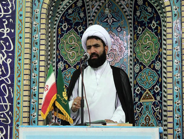 روزنامه های زنجیره ای داخل کشور، فرانسه را به شیعیان ترجیح می دهند/ اصلی ترین هدف حادثه نیجریه پیاده کردن استراتژی شیعه ستیزی آمریکا در منطقه است