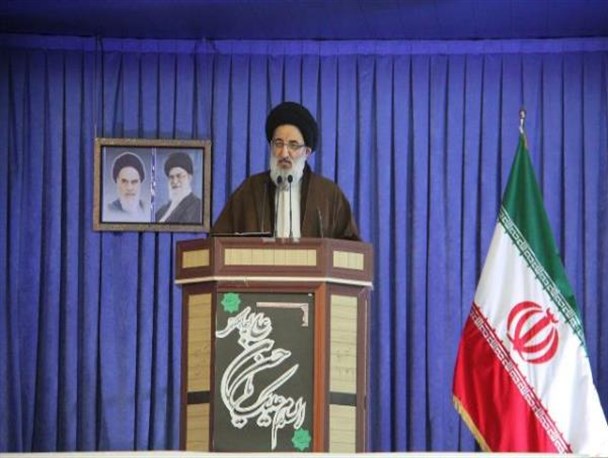 کمیته همکاری حوزه و دانشگاه در البرز راه اندازی شود/ عدم واکنش سریع مسئولین کشور نسبت به کشتار مسلمانان نیجریه جای تاسف دارد