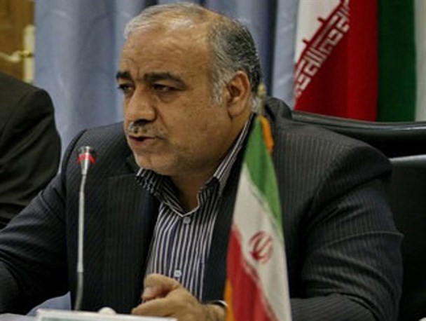 تعدیل کارگران نساجی بروجرد منتفی شد
