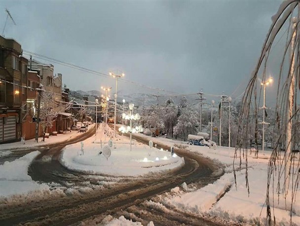 سردشت بعد از یک روز زیبای برفی