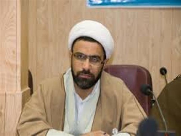 اتحاد و همبستگی فرصت بهره برداری از منابع مسلمین را از دشمن می گیرد