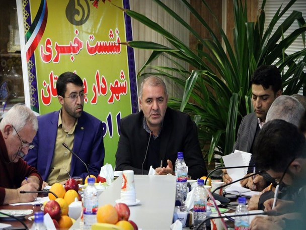 نشست خبری شهردار بهارستان/ تصاویر