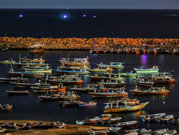 گزارش تصویری/ جلوه زیبایی از لنج های اقیانوس پیما در اسکله های بندر چابهار