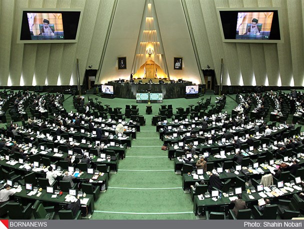 فریاد استکباری مجلس اعیانی بر سر مستضعفان!/ کابوس افزایش حقوق نمایندگان ملت برای نظام اسلامی