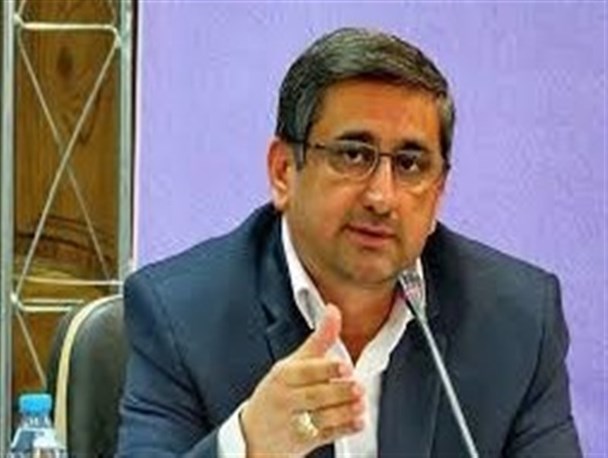 مشکل ما نرفتن بانوان به ورزشگاه نیست/ دولت باید برای اشتغال جوانان کاری بکند