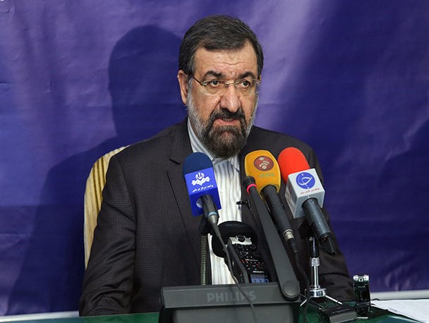 دعواهای ما در جنگ دعوای طلبگی و برادری بود/ هجمه ها علیه دفاع مقدس بیش از انقلاب اسلامی است/ اختلاف من با حاج احمد متوسلیان دروغ محض است