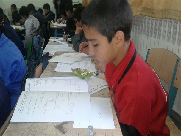 حضور بیش از 2 هزار دانش آموز ابتدایی خلیل آبادی در آزمون پیشرفت تحصیلی