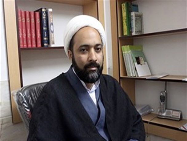 هنوز  به ایده آل وحدت حوزه و دانشگاه نرسیده ایم