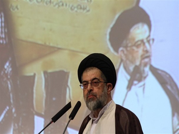 نمی‌توانیم گره‌ای از کار مردم باز کنیم، گره‌ای دیگر به مشکلات آن‌ها اضافه نکنیم / بی‌‌انصافی است هفته‌ای یکبار به زیارت حضرت عبدالعظیم(ع) نرویم