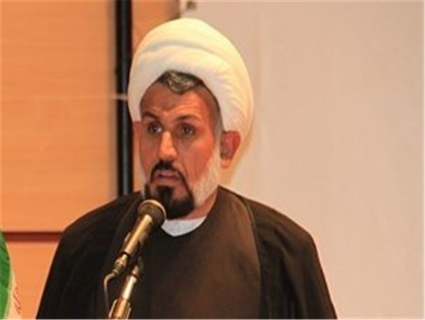 حوزه و دانشگاه هادی مردم و حافظ انقلاب هستند