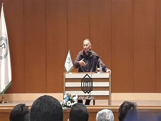 وقتی زیباکلام خود را "بی عرضه" خطاب کرد/ کنایه زیباکلام به روحانی در ماجرای بنزین