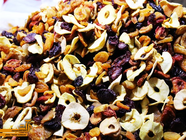 نمایشگاه آجیل و خشکبار شب یلدا در سمنان