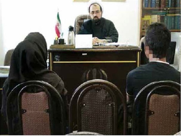 وقتی تباهی زندگی مشترک با حسادت کلید می‌خورد/ توقعات نادرست و چشم و هم‌چشمی آفت اصلی ازدواج