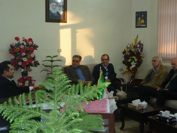 مدیرعامل پالایشگاه گاز شهید هاشمی نژاد با فرماندار جدید سرخس دیدار کرد