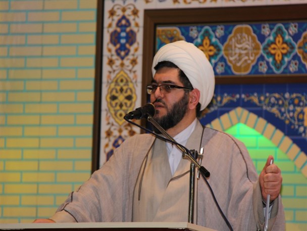نمایندگان دولت در شهرستان به جای تطهیر نمودن ساکتان فتنه به وظایف خود عمل کنند