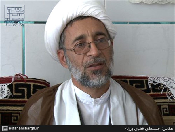 تشکلیل جلسات قرآنی از اهم اقدامات مذهبی در بین جوانان است